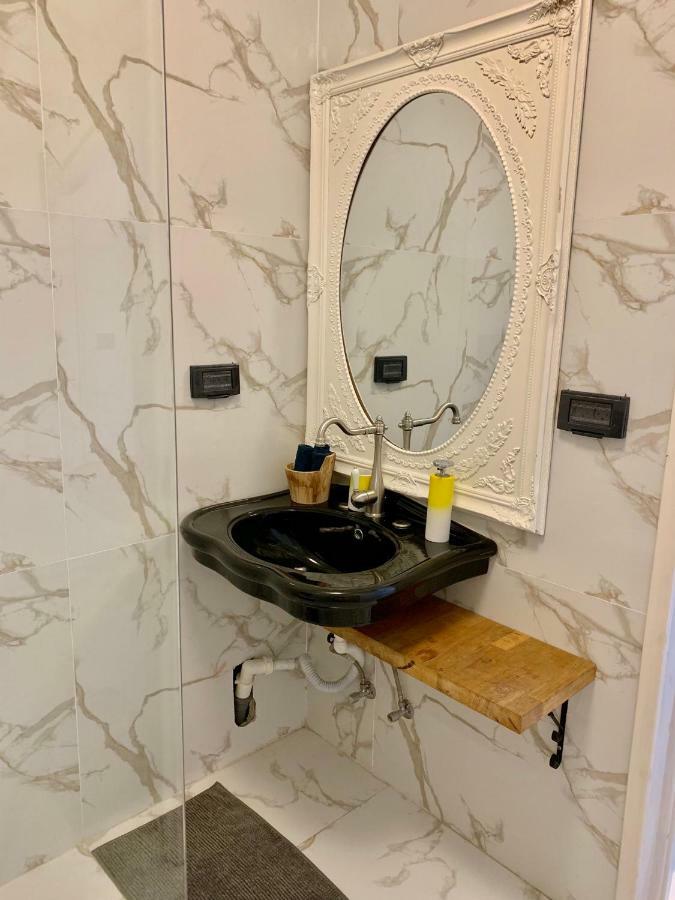 Shantell Luxury Apartment 네타니아 외부 사진