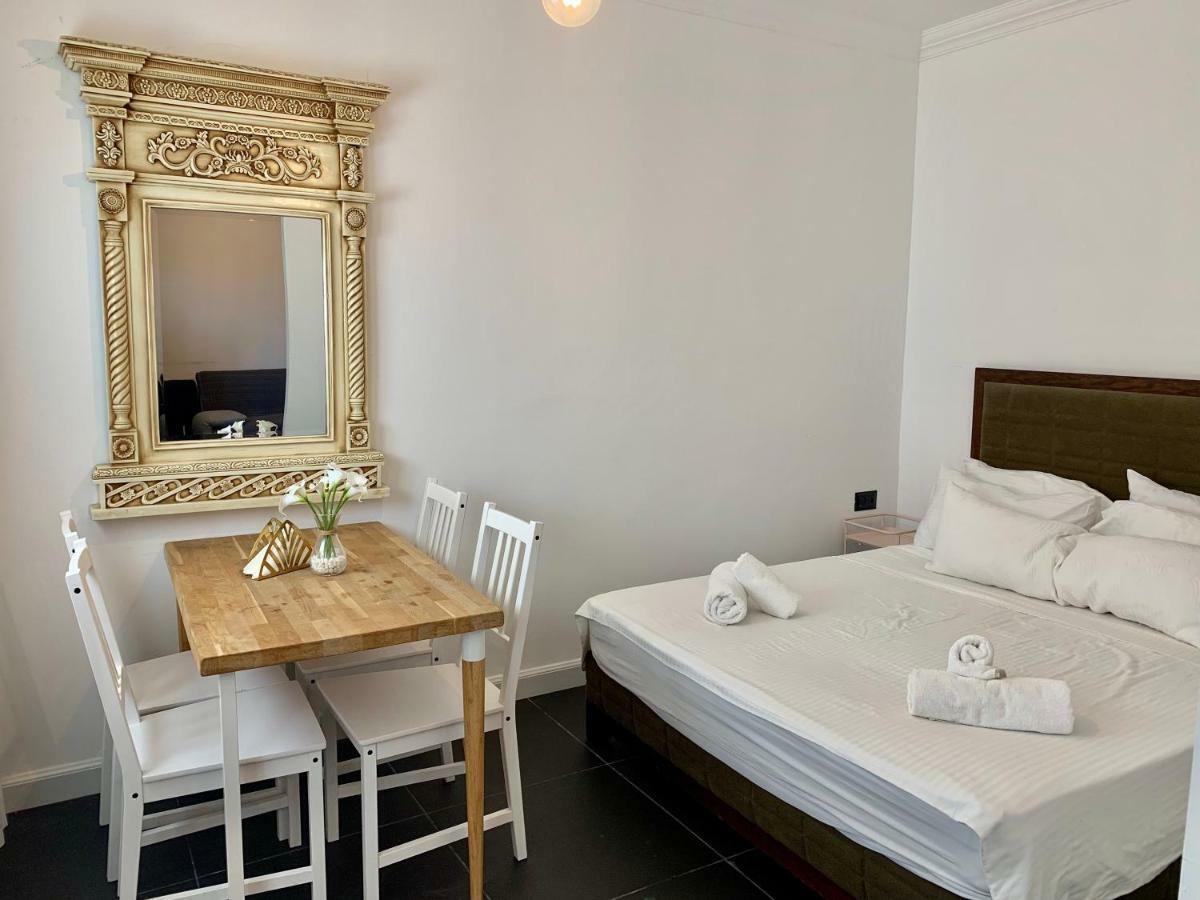 Shantell Luxury Apartment 네타니아 외부 사진