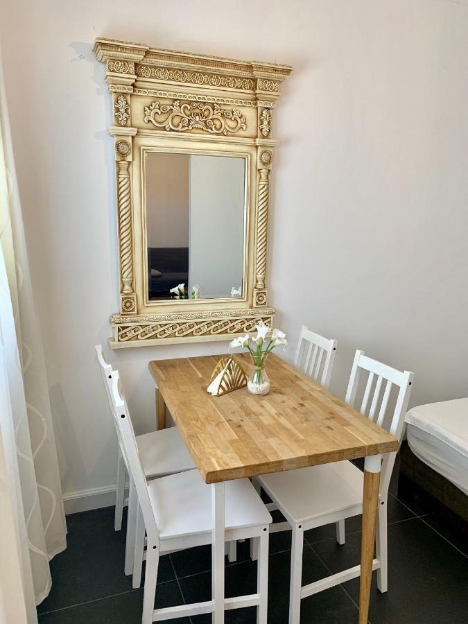 Shantell Luxury Apartment 네타니아 외부 사진